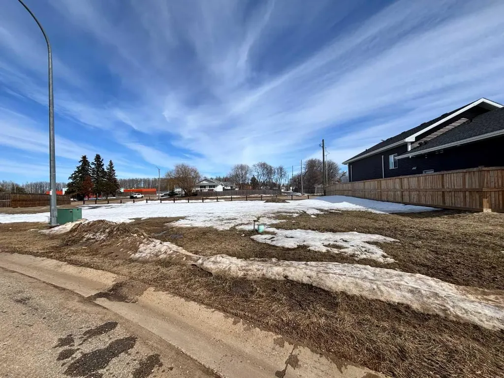 5052 Cornerstone Crescent High Prairie AB T0G 1E0
