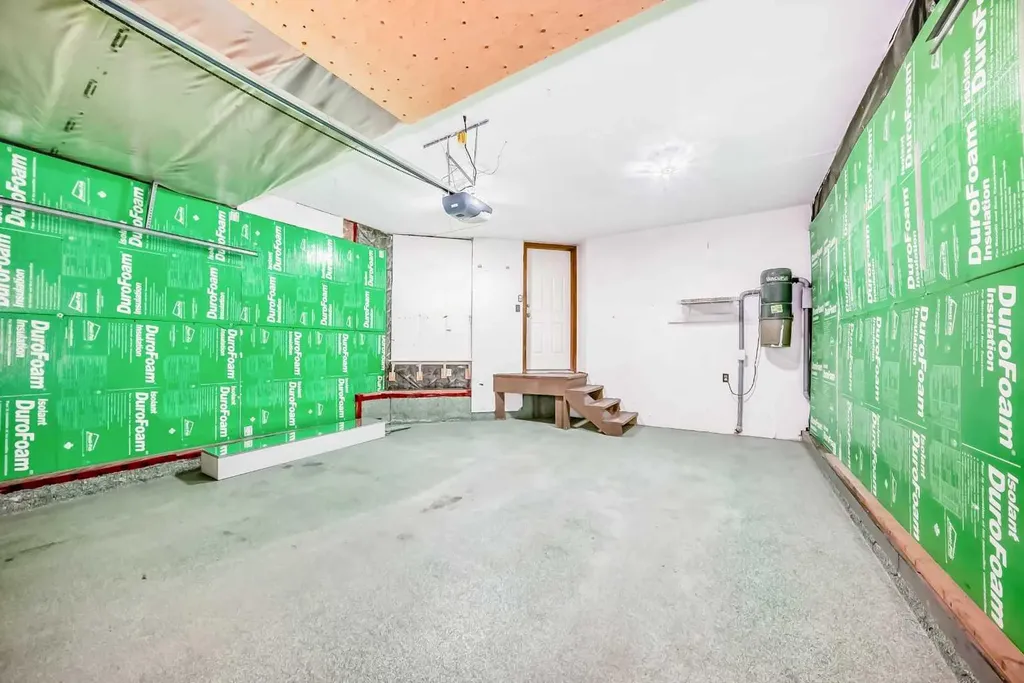 128 Harvest Park Road NE Calgary AB T3K 4H9