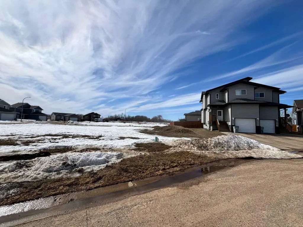 5076 Cornerstone Crescent High Prairie AB T0G 1E0