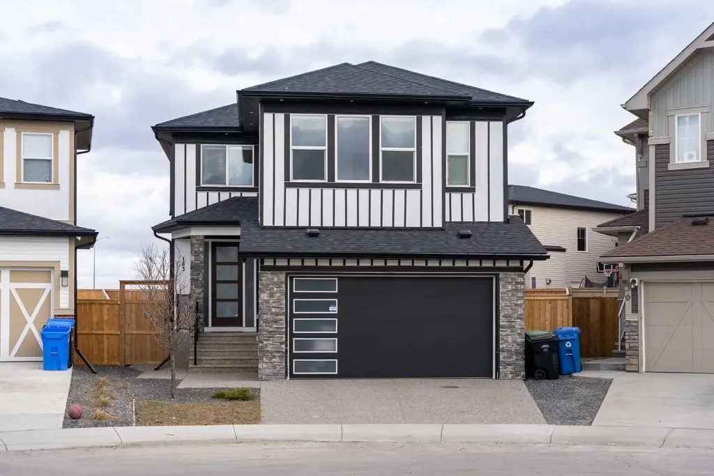 183 Saddlelake Terrace NE Calgary AB T3J2E8
