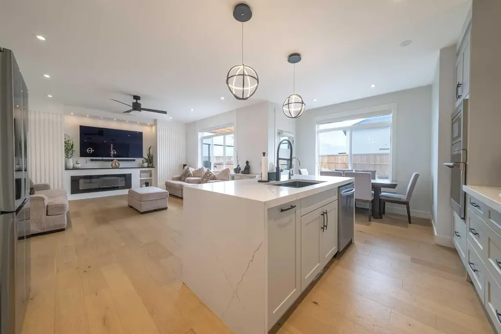 183 Saddlelake Terrace NE Calgary AB T3J2E8