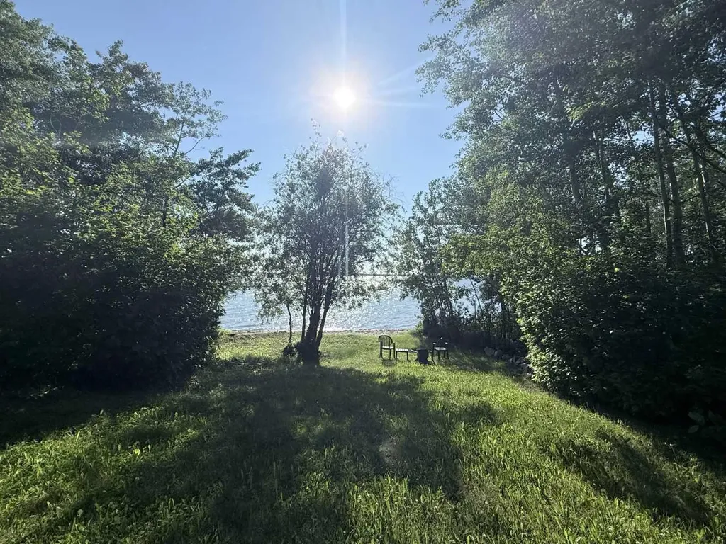 322 & 318 13221 Twp 680 Road Lac La Biche AB T0A2C1