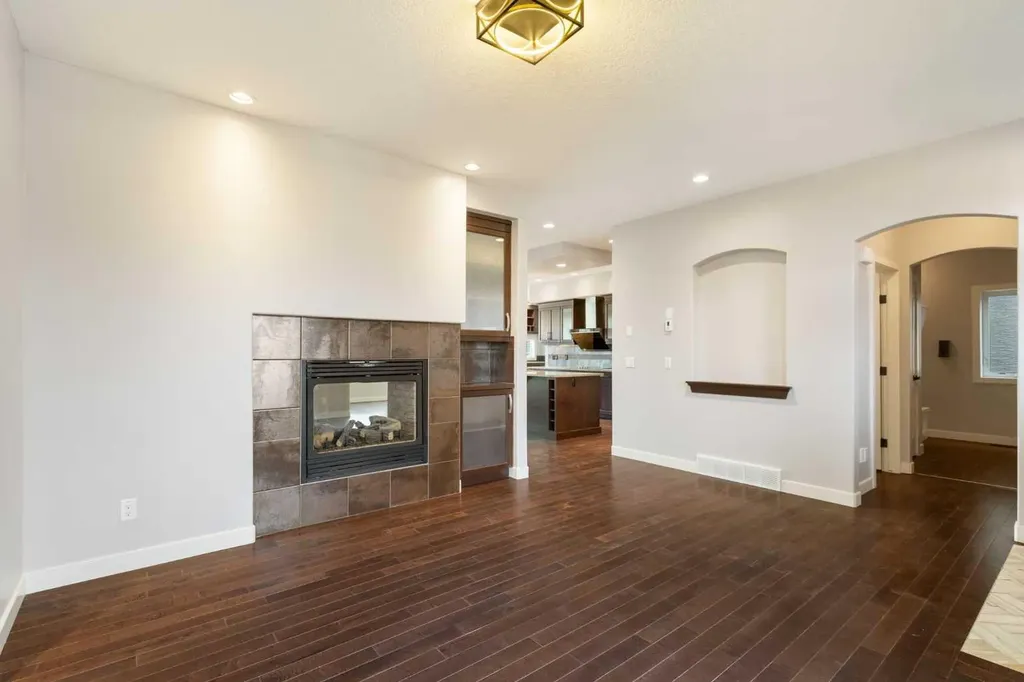 13 Sage Hill Landing NW Calgary AB T3R 0H5