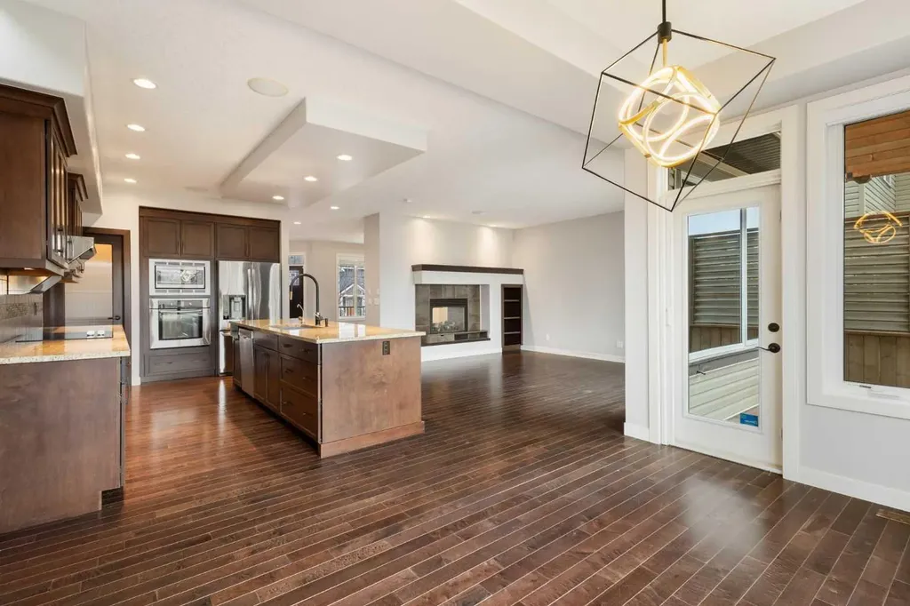13 Sage Hill Landing NW Calgary AB T3R 0H5