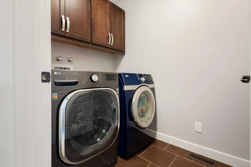 13 Sage Hill Landing NW Calgary AB T3R 0H5