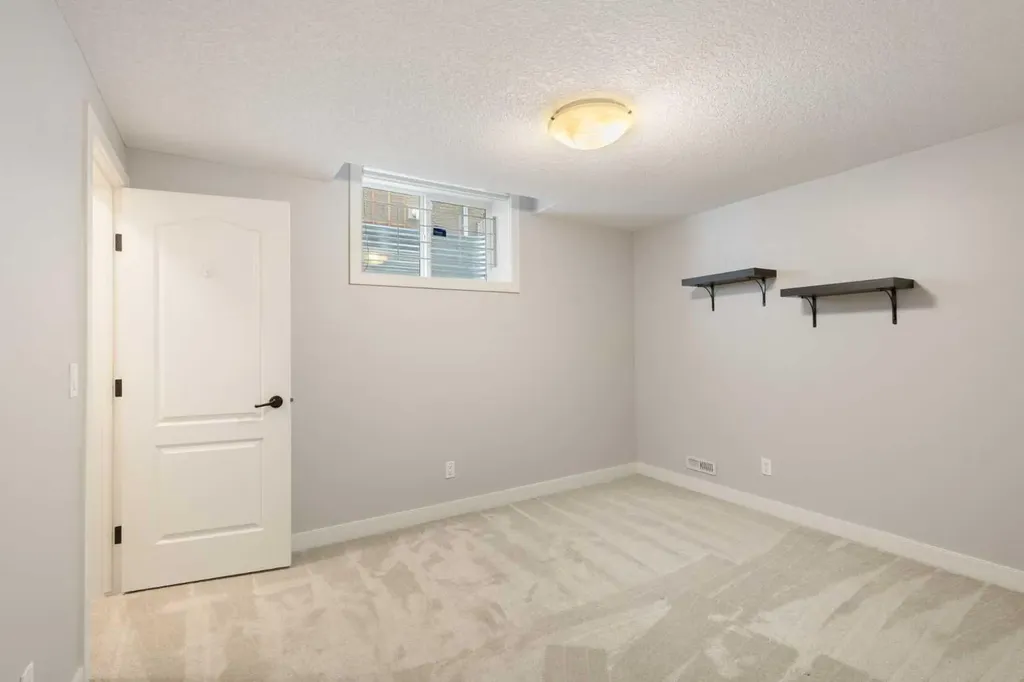 13 Sage Hill Landing NW Calgary AB T3R 0H5