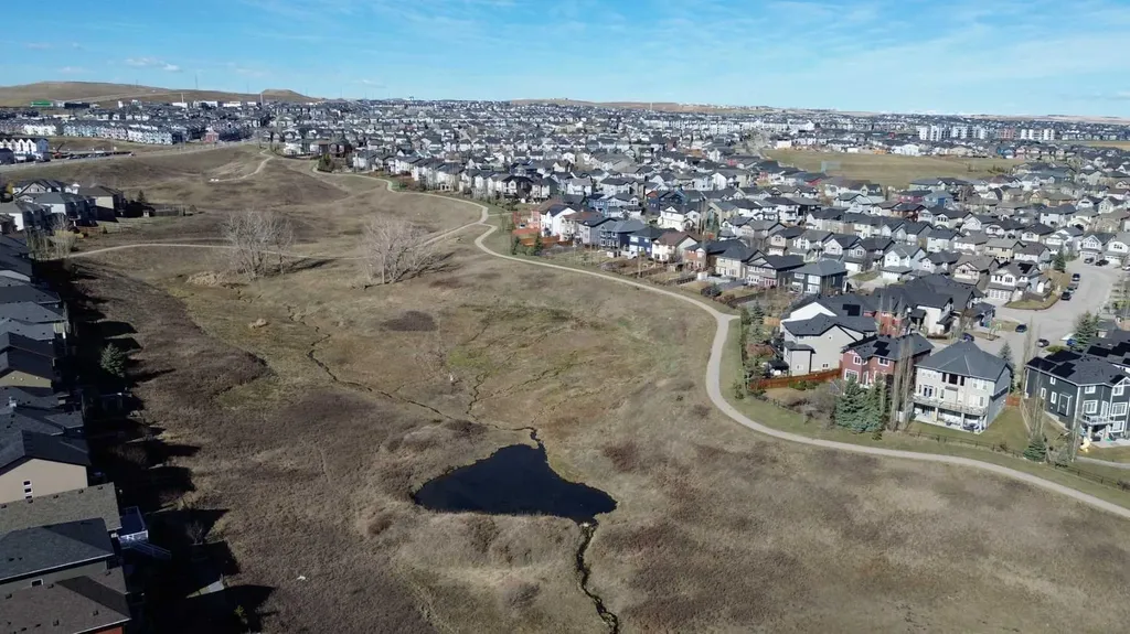 13 Sage Hill Landing NW Calgary AB T3R 0H5