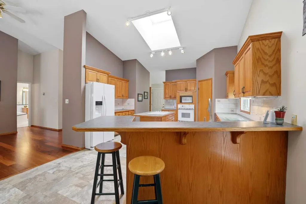 5401 Shannon Drive Olds AB T4H 1C2