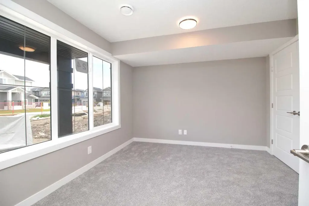 24 Sundown Place Cochrane AB T4C 3H2