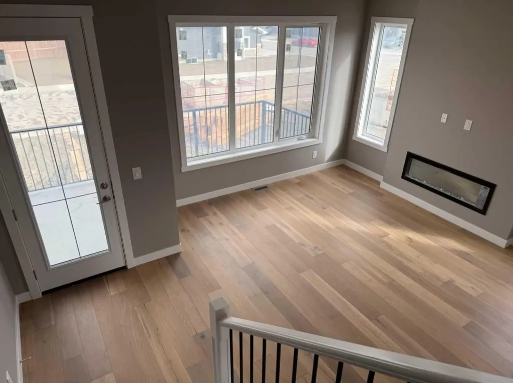 24 Sundown Place Cochrane AB T4C 3H2