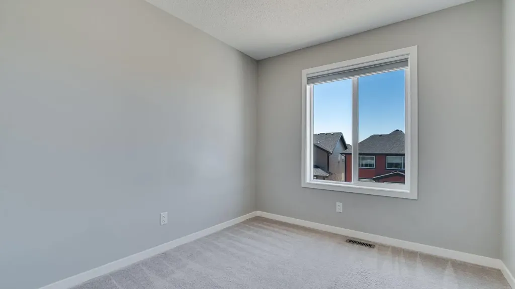 205 Sundown Road Cochrane AB T4C 2M6