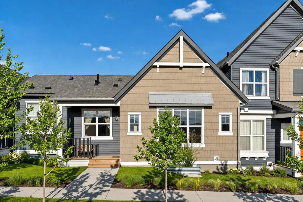 71 Lucas Street NW Calgary AB T3P 1S3