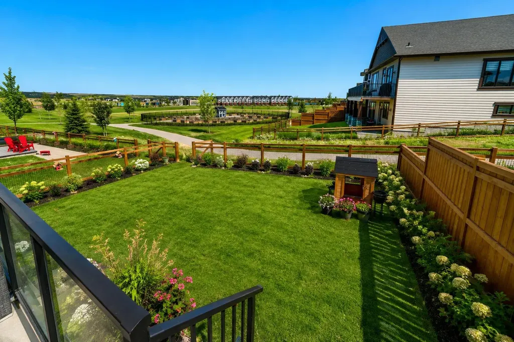84 Saltsage Heath Rural Rocky View County AB T3Z 0E5