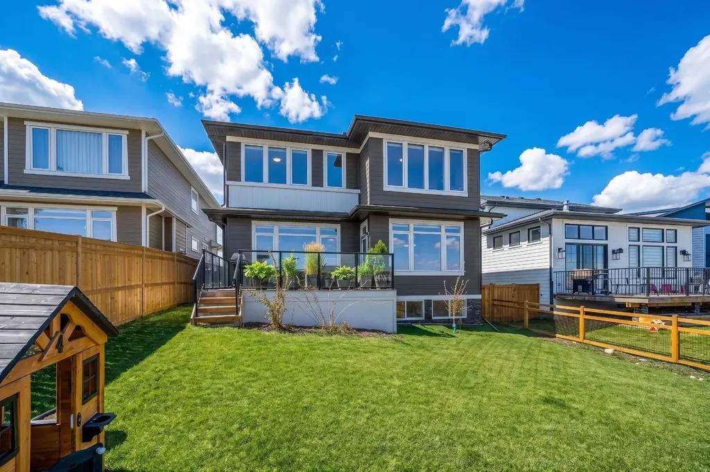 84 Saltsage Heath Rural Rocky View County AB T3Z 0E5