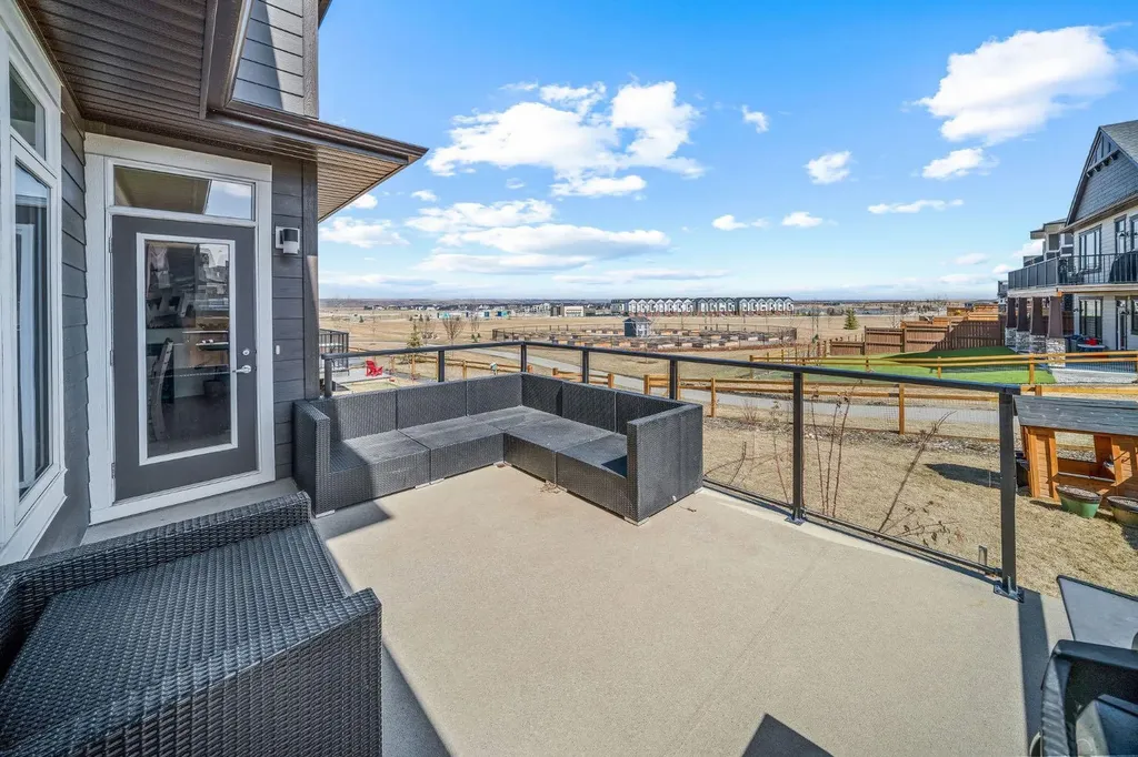 84 Saltsage Heath Rural Rocky View County AB T3Z 0E5