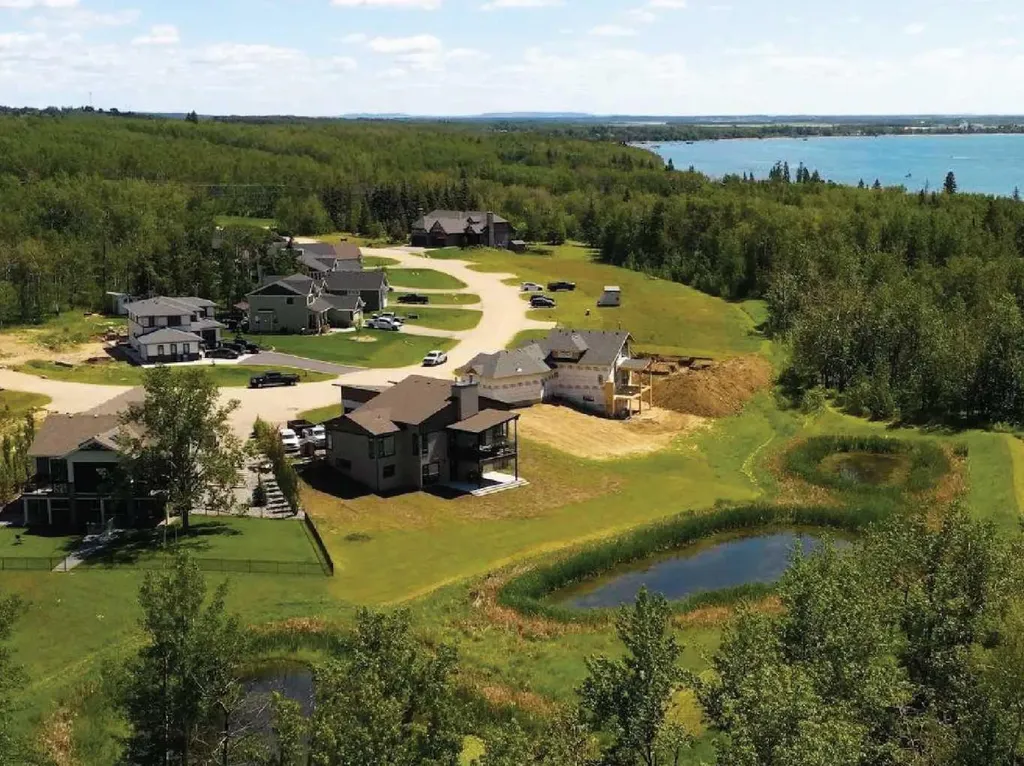 78 Slopeside Drive Birchcliff AB T4S1R6