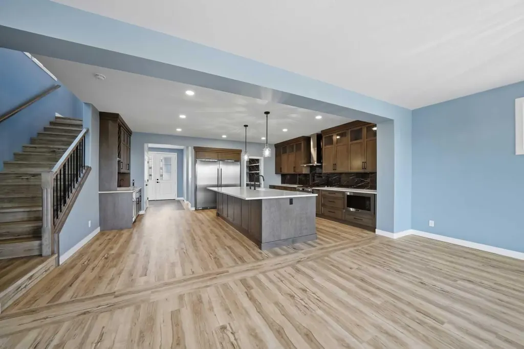 4205 Lakeshore Drive Sylvan Lake AB T4S 1B9