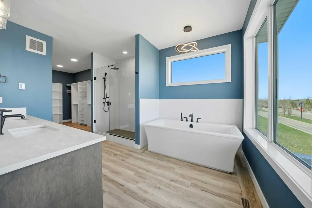 4205 Lakeshore Drive Sylvan Lake AB T4S 1B9