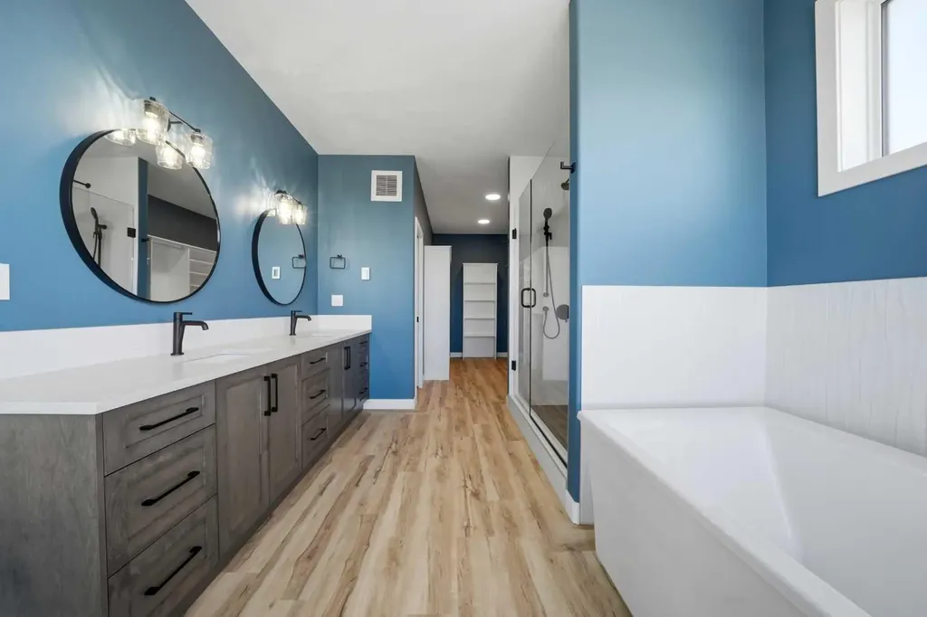4205 Lakeshore Drive Sylvan Lake AB T4S 1B9