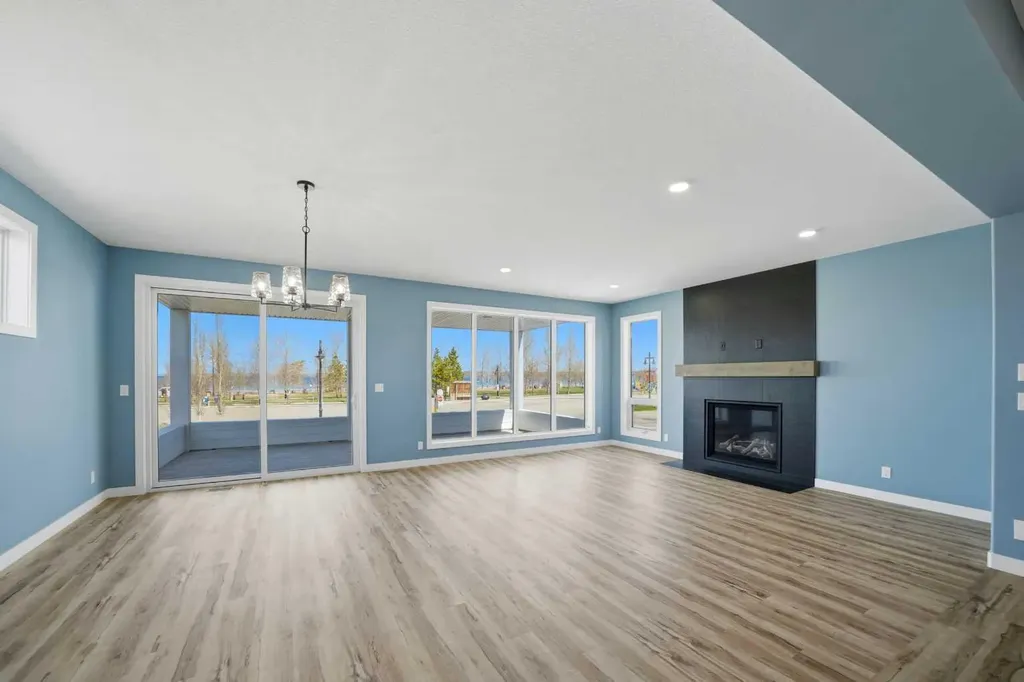4205 Lakeshore Drive Sylvan Lake AB T4S 1B9