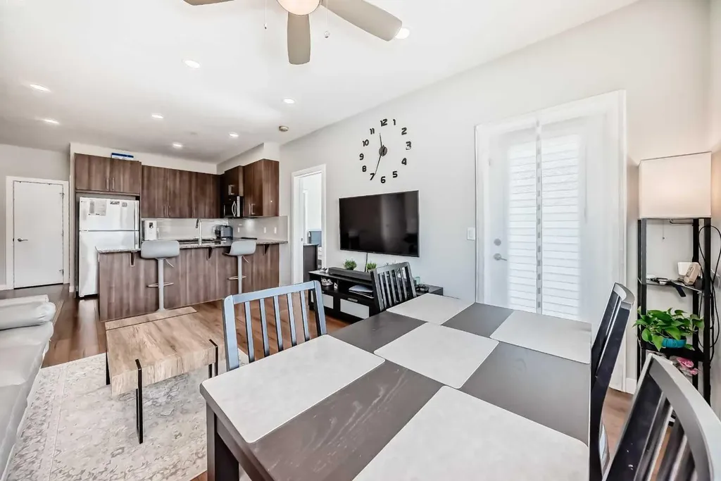 20 Sage Hill Terrace NW Calgary AB T3R 0W8