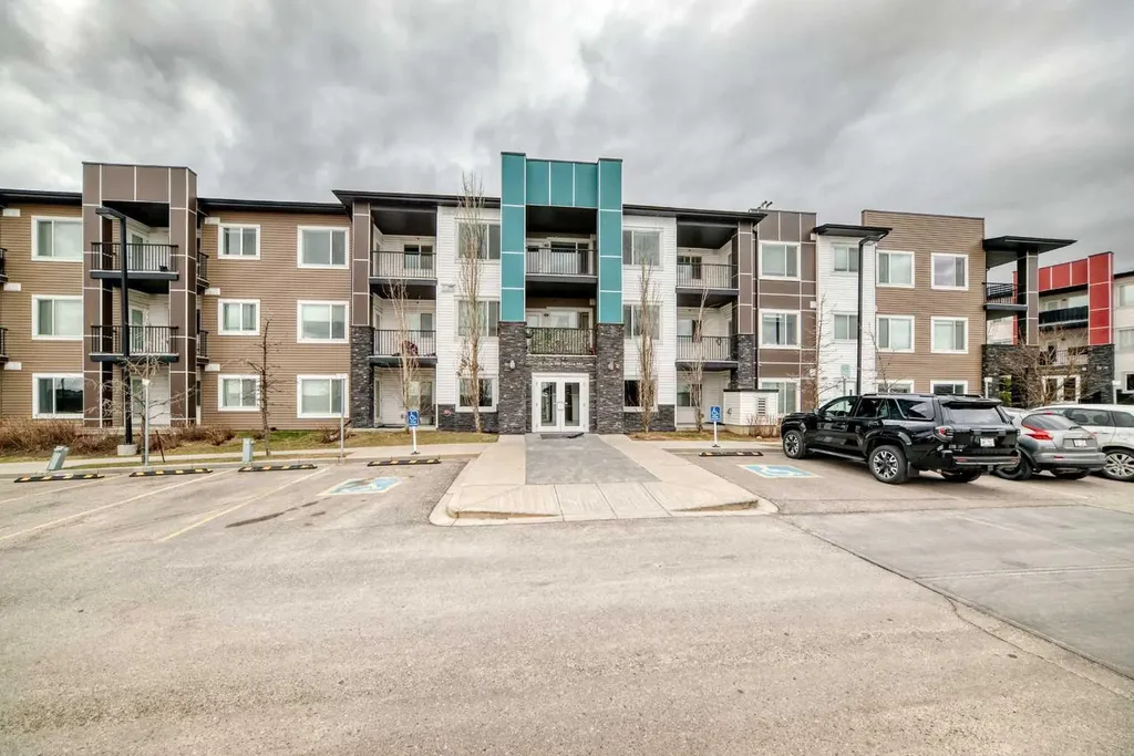 20 Sage Hill Terrace NW Calgary AB T3R 0W8