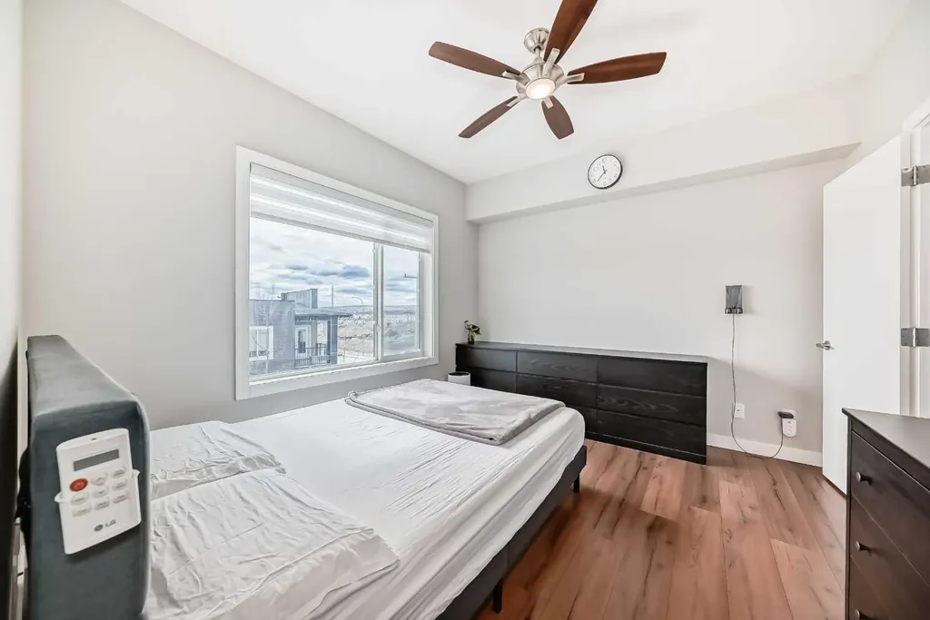 20 Sage Hill Terrace NW Calgary AB T3R 0W8