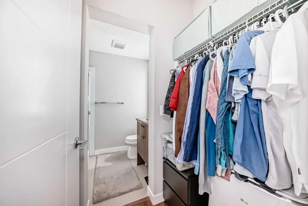 20 Sage Hill Terrace NW Calgary AB T3R 0W8