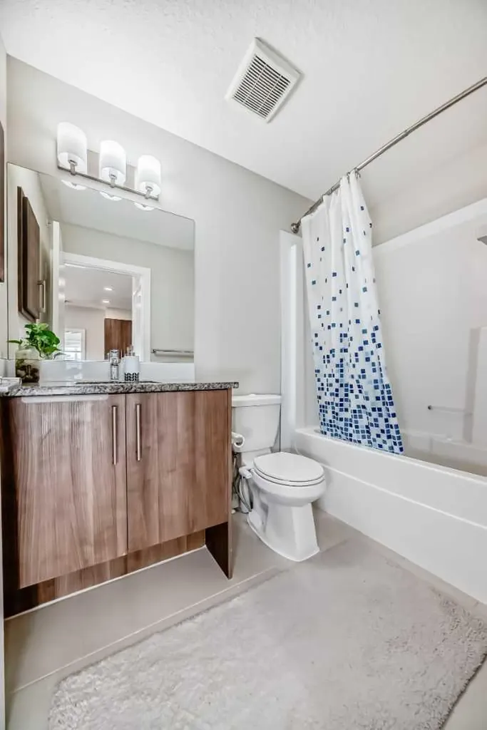 20 Sage Hill Terrace NW Calgary AB T3R 0W8