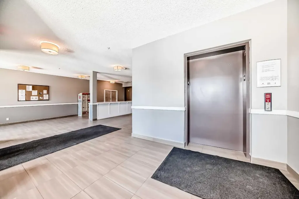 20 Sage Hill Terrace NW Calgary AB T3R 0W8