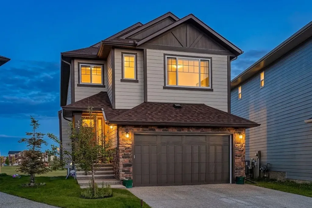 32 Legacy Cove SE Calgary AB T2X0Y7