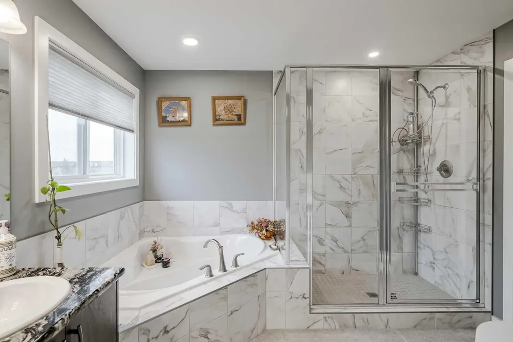 32 Legacy Cove SE Calgary AB T2X0Y7