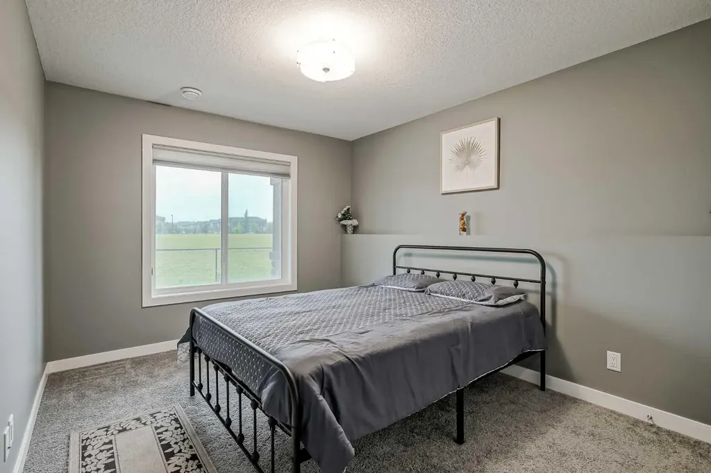 32 Legacy Cove SE Calgary AB T2X0Y7