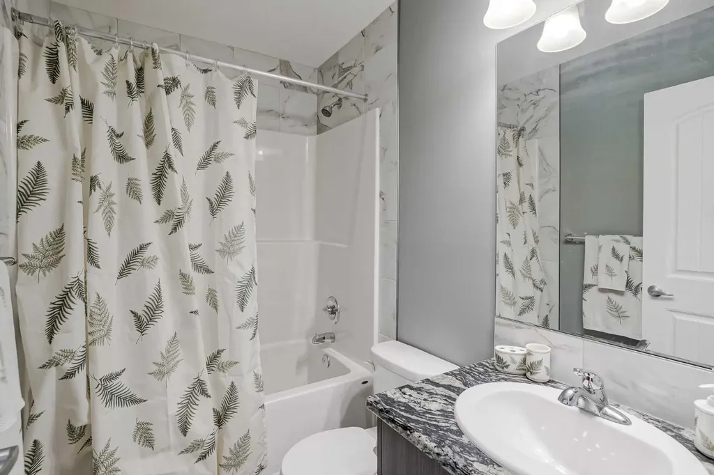 32 Legacy Cove SE Calgary AB T2X0Y7