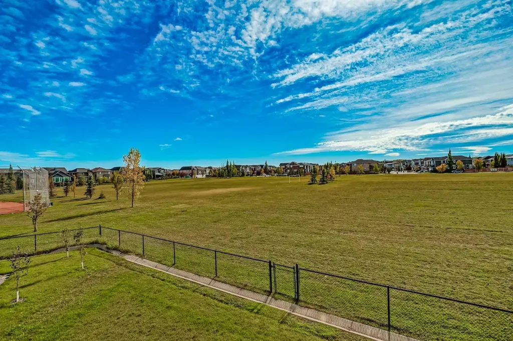 32 Legacy Cove SE Calgary AB T2X0Y7