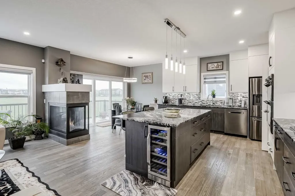 32 Legacy Cove SE Calgary AB T2X0Y7