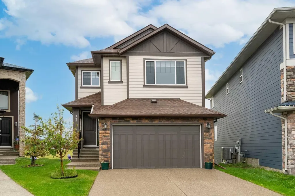 32 Legacy Cove SE Calgary AB T2X0Y7
