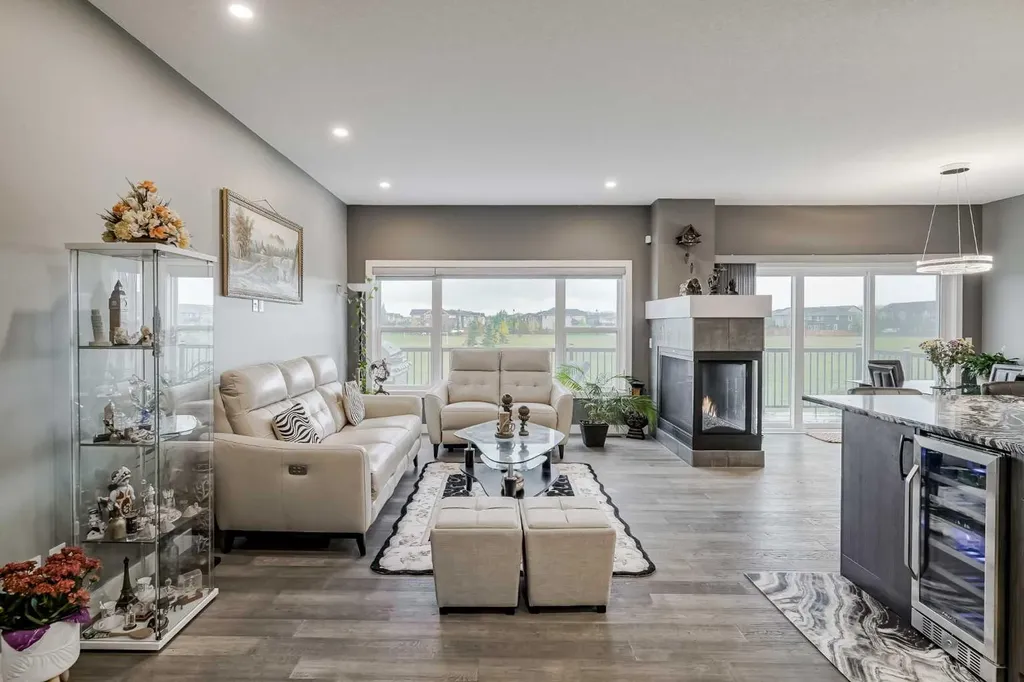32 Legacy Cove SE Calgary AB T2X0Y7