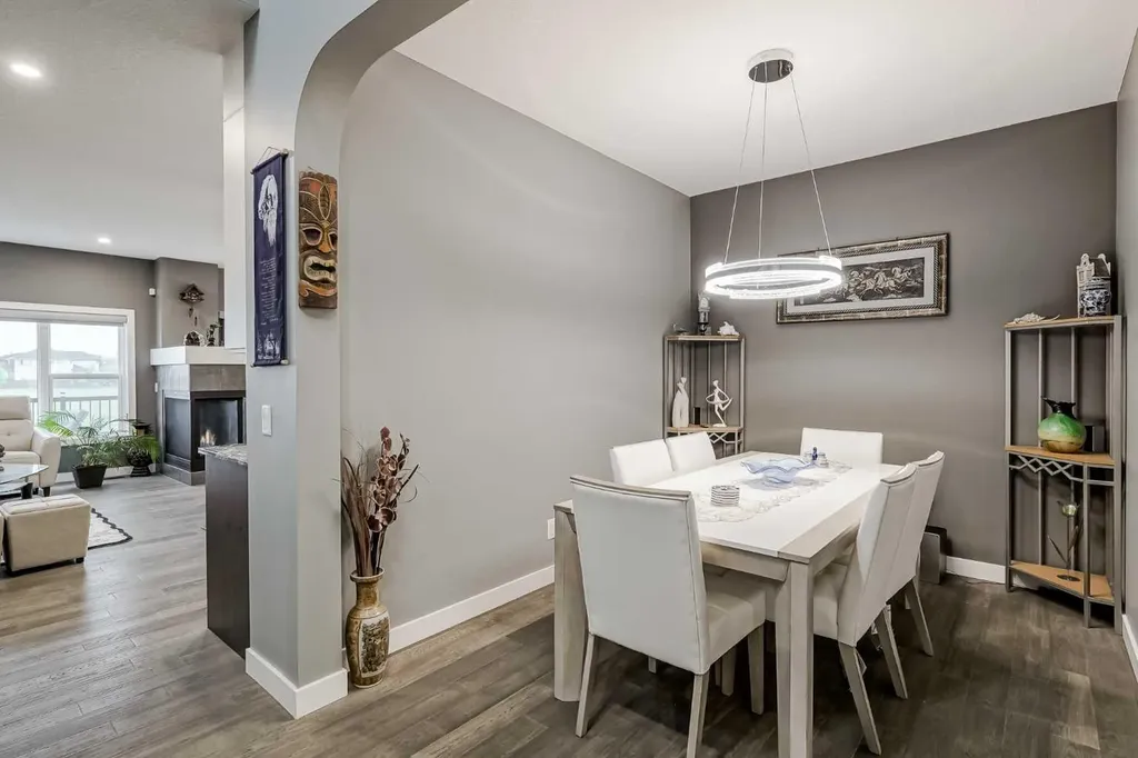 32 Legacy Cove SE Calgary AB T2X0Y7
