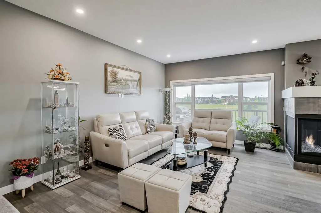 32 Legacy Cove SE Calgary AB T2X0Y7