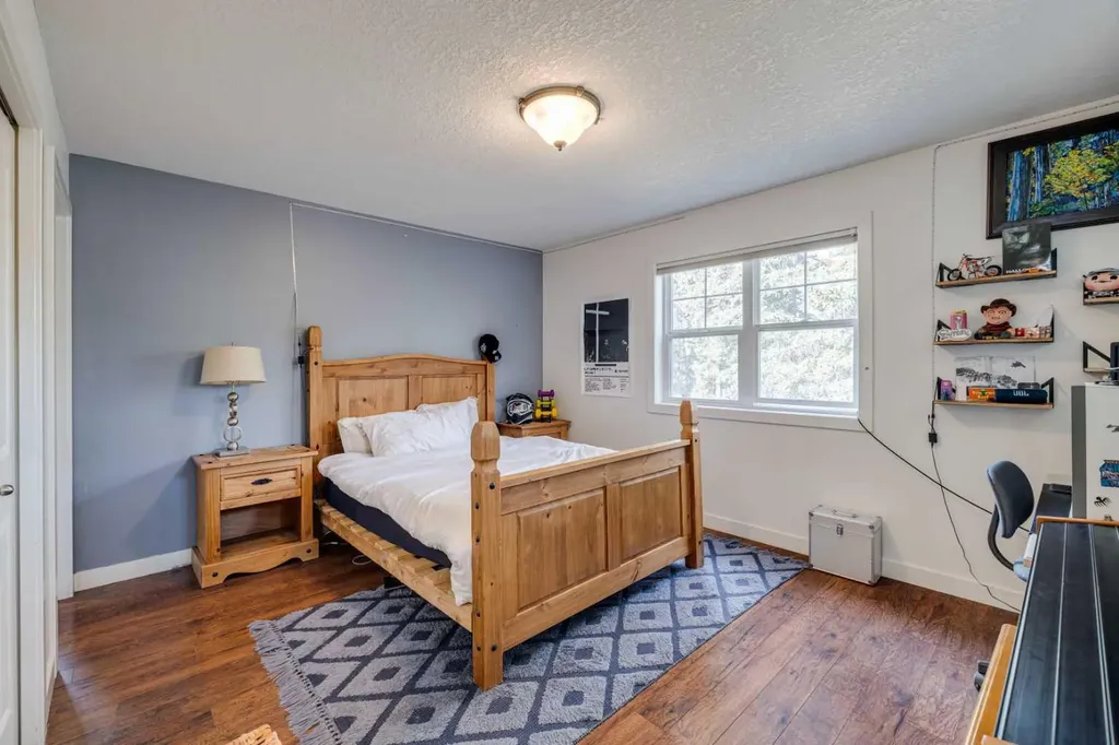 12 Redwood Meadows Close Rural Rocky View County AB T3Z1A3