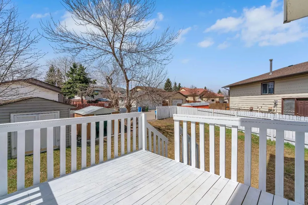 68 Templeson Crescent NE Calgary AB T1Y 5L8
