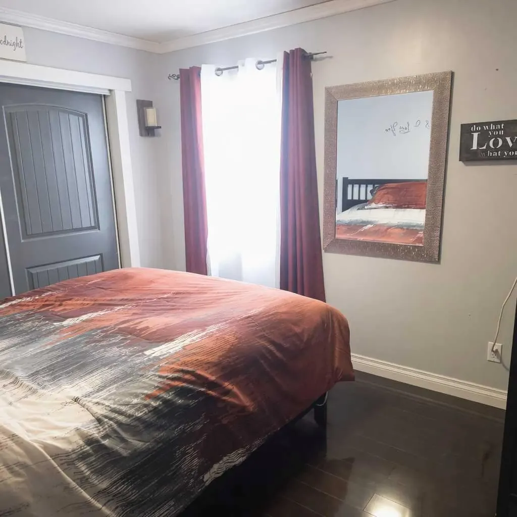 5015 8 Avenue Edson AB T7E 1K6