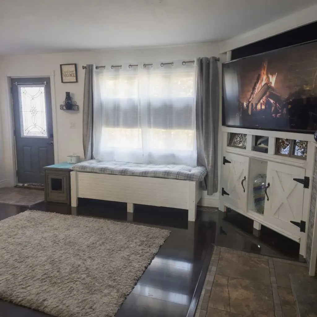 5015 8 Avenue Edson AB T7E 1K6