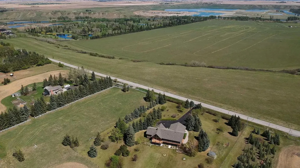 226101 88 Street E Rural Foothills County AB T1S 3Y2