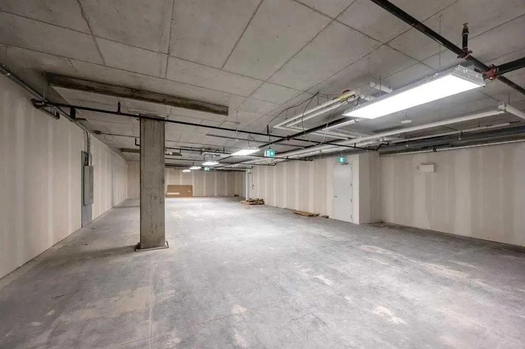 7171 80 Avenue Calgary AB T3J0P6