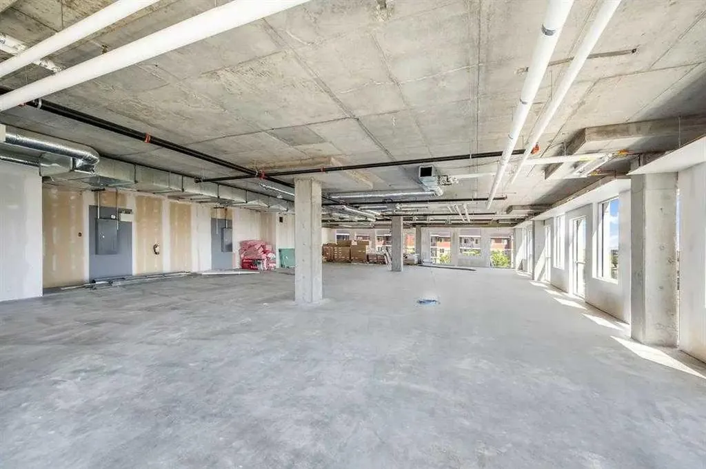 7171 80 Avenue Calgary AB T3J0P6