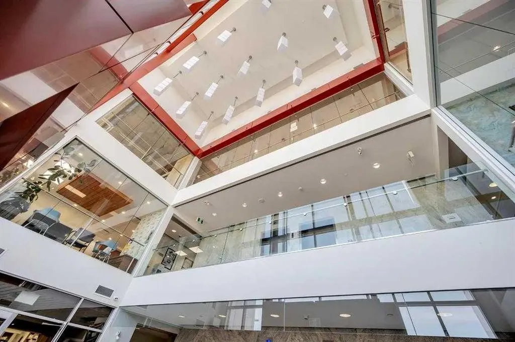 7171 80 Avenue Calgary AB T3J0P6