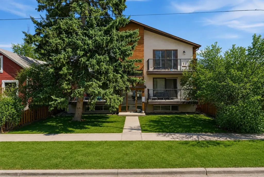 934 5a Street NW Calgary AB T2N1R6