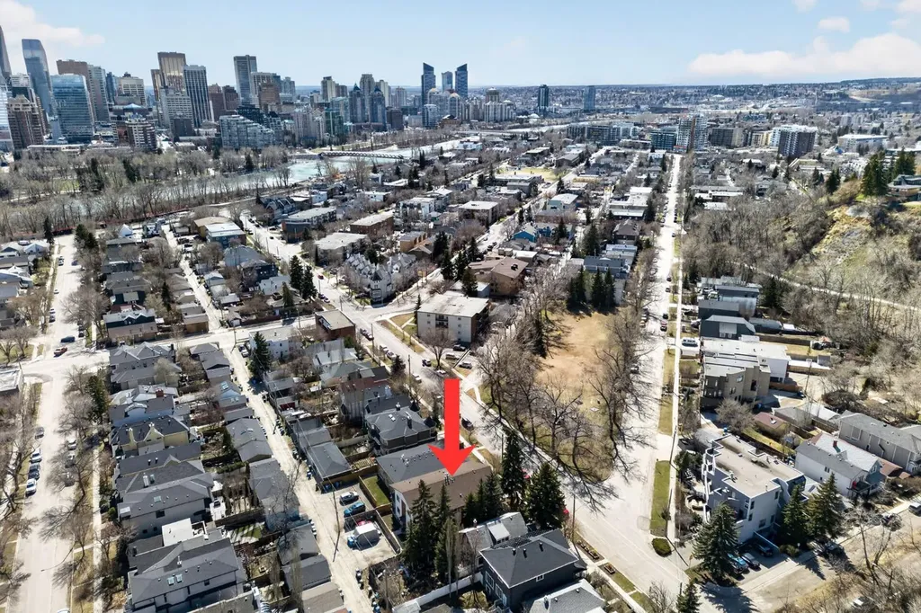 934 5a Street NW Calgary AB T2N1R6